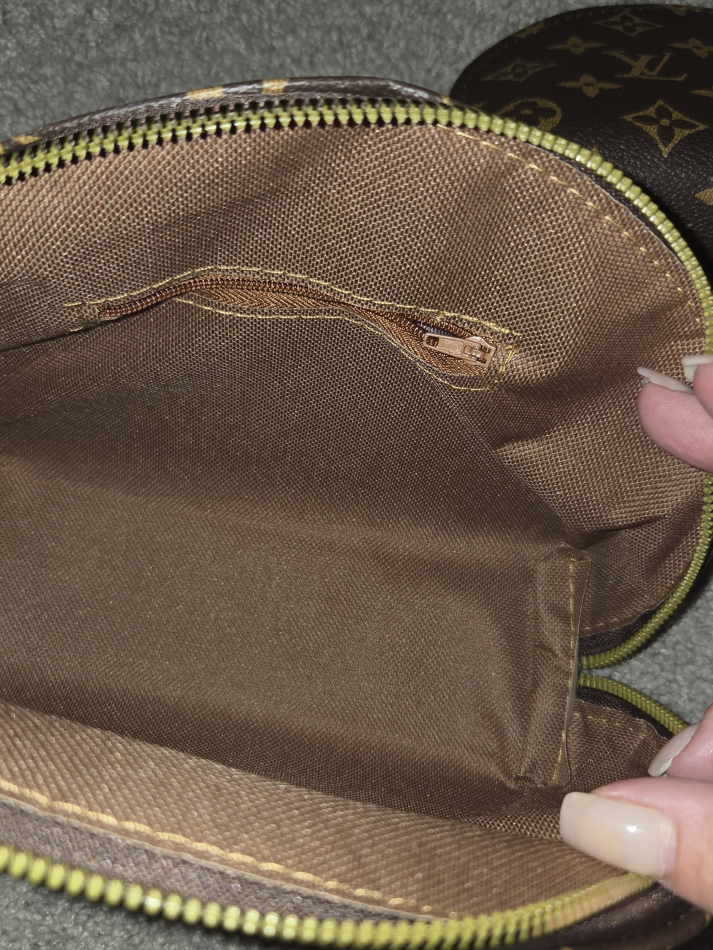 Pouch Set - Picture 3 of 3